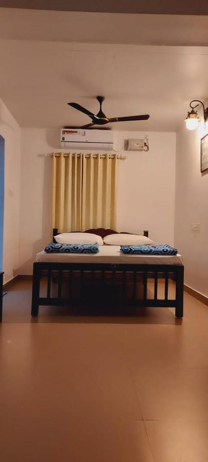 Seaside Homestay تريفِندرم الغرفة الصورة